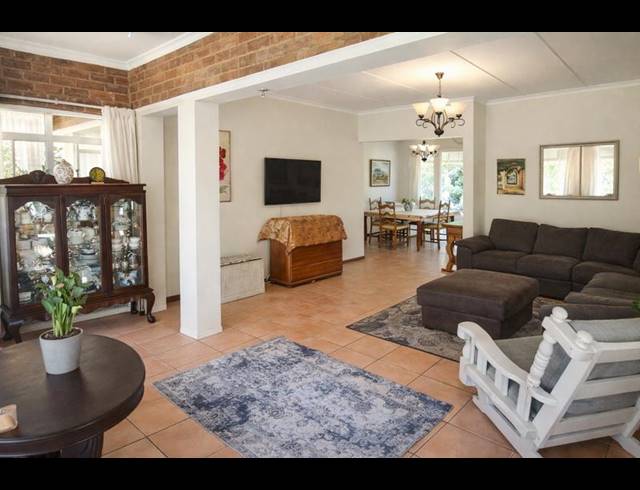 4 BEDROOM HOUSE FOR SALE IN BLACKRIDGE